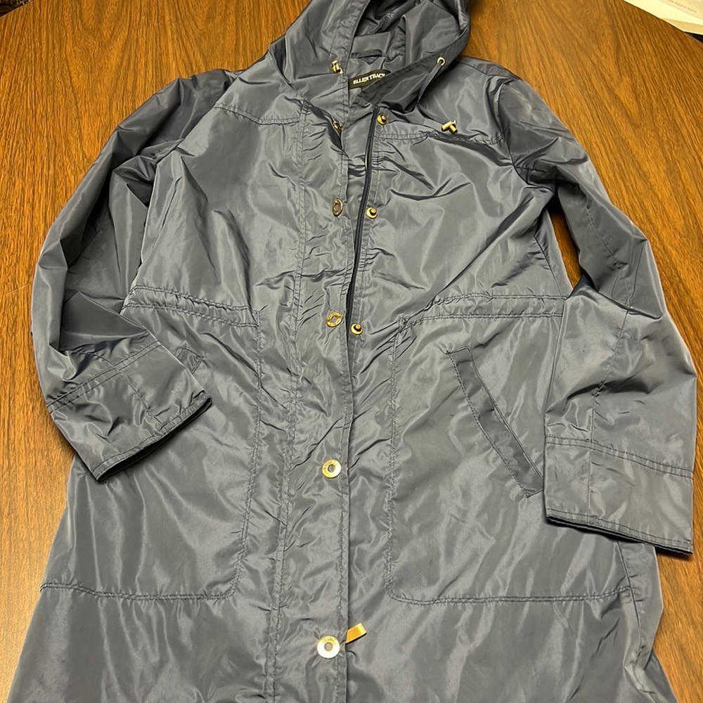 Ellen Tracy rain jacket, size‎ extra small